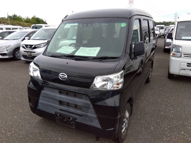 DAIHATSU HIJET VAN 2018