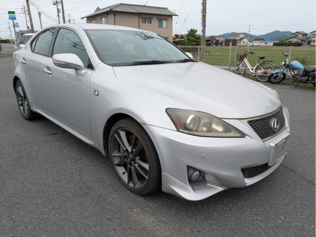 LEXUS IS 2011