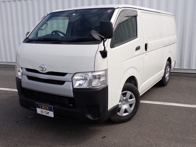 TOYOTA HIACE VAN 2018