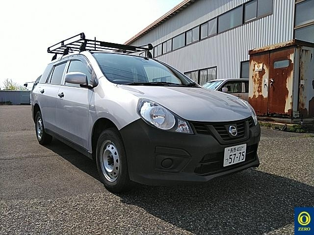 NISSAN AD 2020