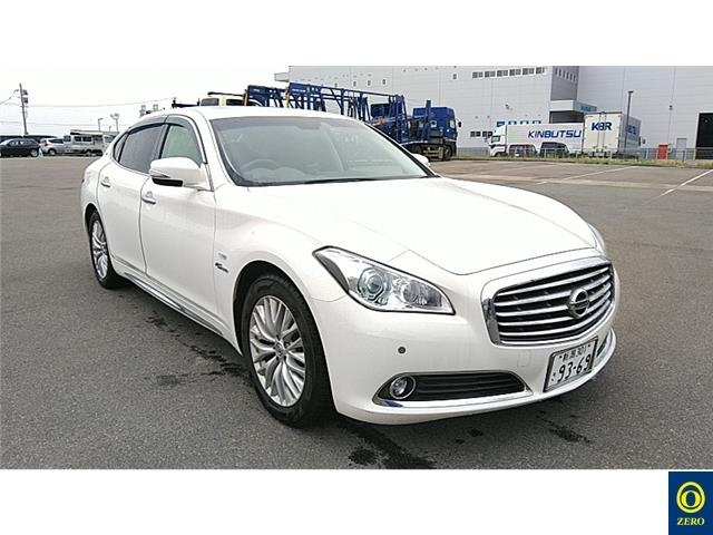 NISSAN CIMA 2013