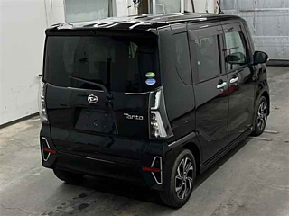 DAIHATSU TANTO 2020
