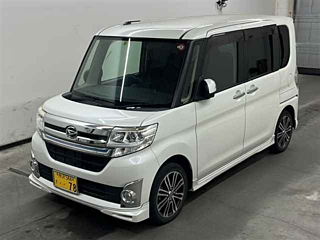 DAIHATSU TANTO 2014
