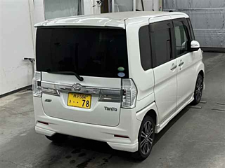 DAIHATSU TANTO 2014