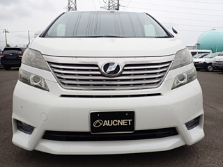 TOYOTA VELLFIRE 2011