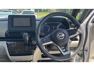 NISSAN ROOX 2020