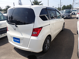HONDA FREED 2011