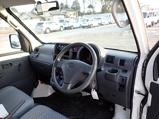 DAIHATSU HIJET VAN 2014