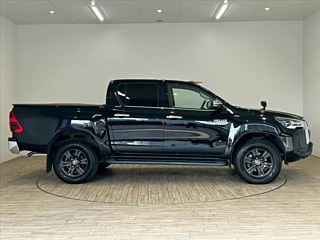 TOYOTA HILUX 2021
