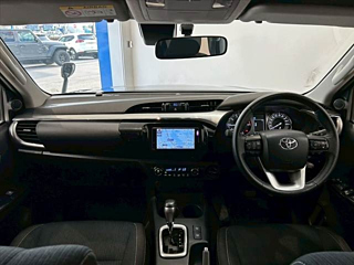 TOYOTA HILUX 2021