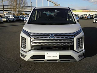 MITSUBISHI DELICA D5 2022
