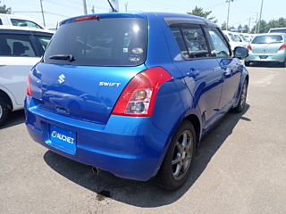 SUZUKI SWIFT 2010