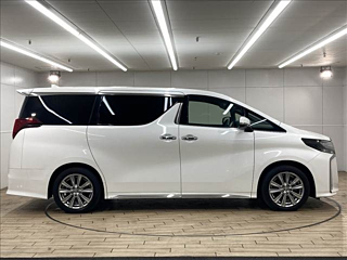 TOYOTA ALPHARD 2021