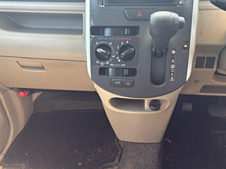 DAIHATSU TANTO 2018
