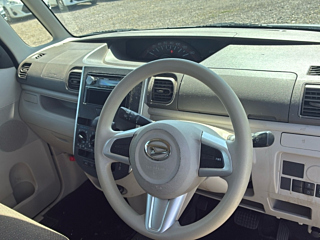 DAIHATSU TANTO 2018