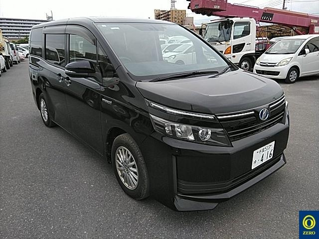 TOYOTA VOXY 2015