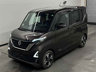 NISSAN ROOX 2020