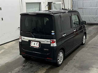 DAIHATSU TANTO 2010