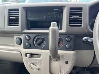 SUZUKI EVERY 2010