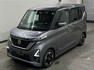 NISSAN ROOX 2020