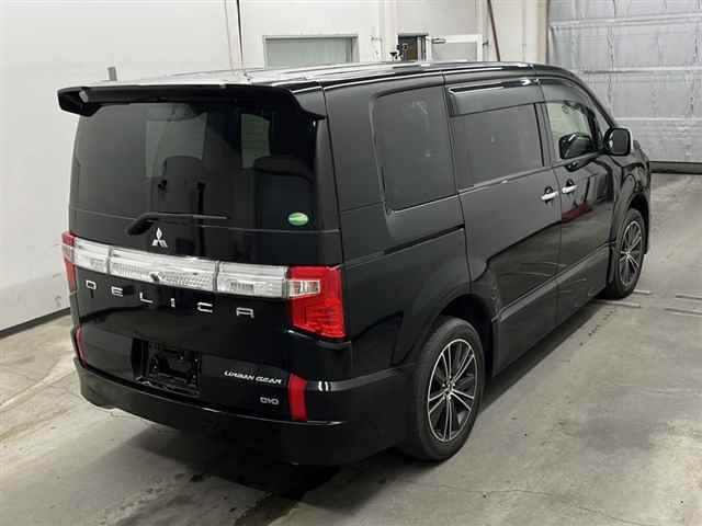 MITSUBISHI DELICA D5 2019