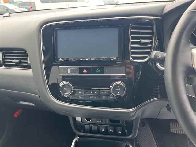 MITSUBISHI OUTLANDER PHEV 2019