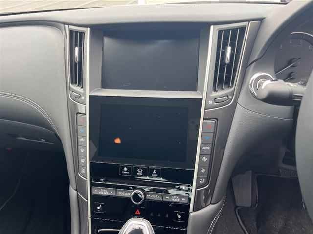 NISSAN SKYLINE 2019