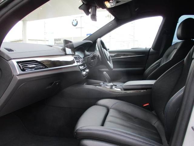 BMW 6 SERIES 2020