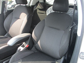 PEUGEOT 208 2018