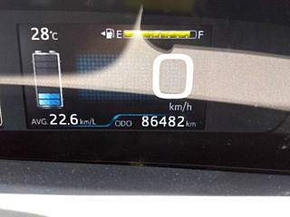 TOYOTA PRIUS 2018