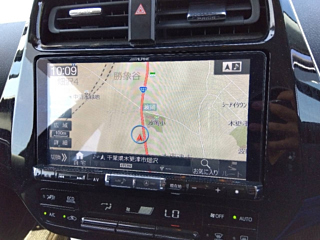 TOYOTA PRIUS 2018