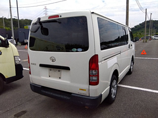 TOYOTA HIACE VAN 2013