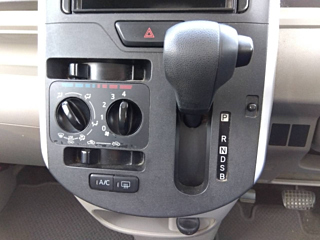 DAIHATSU TANTO 2016