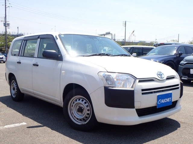 TOYOTA PROBOX 2019