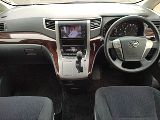 TOYOTA VELLFIRE 2012