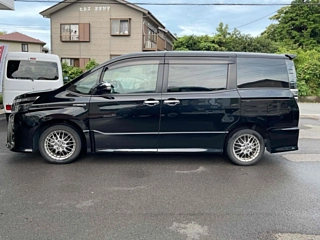 TOYOTA VOXY 2018