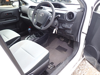 TOYOTA AQUA 2018