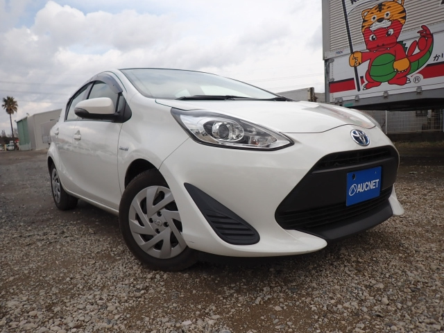 TOYOTA AQUA 2018