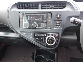 TOYOTA AQUA 2018
