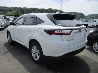 TOYOTA HARRIER 2019