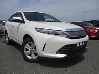 TOYOTA HARRIER 2019