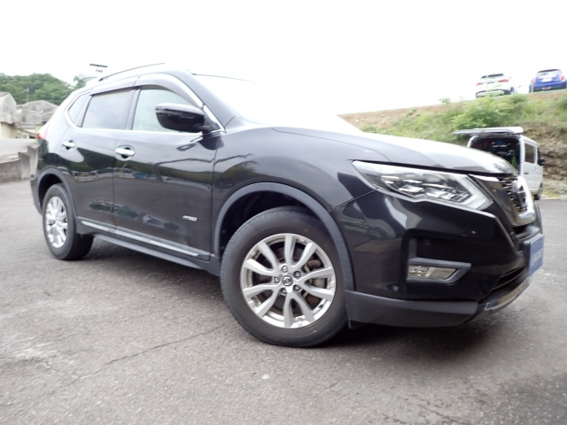 NISSAN X-TRAIL 2017