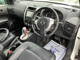 NISSAN X-TRAIL 2010