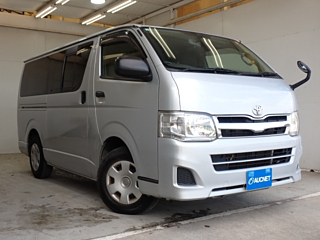 TOYOTA HIACE VAN 2012