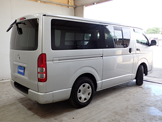 TOYOTA HIACE VAN 2012