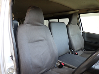 TOYOTA HIACE VAN 2012