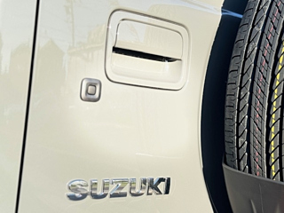 SUZUKI JIMNY 2025
