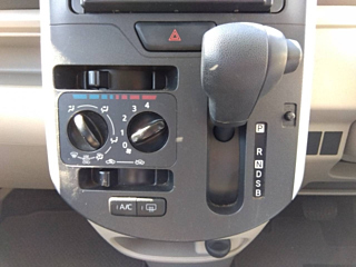 DAIHATSU TANTO 2018