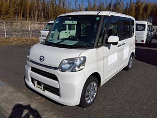DAIHATSU TANTO 2018