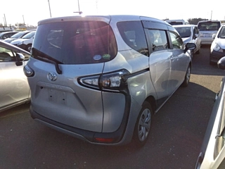 TOYOTA SIENTA 2020